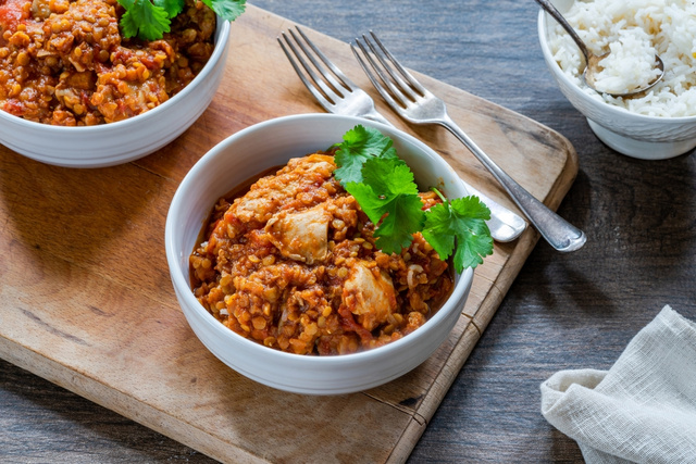 Freddie Mercury carregava suas origens indianas até mesmo na hora de comer (créditos: Shutterstock).