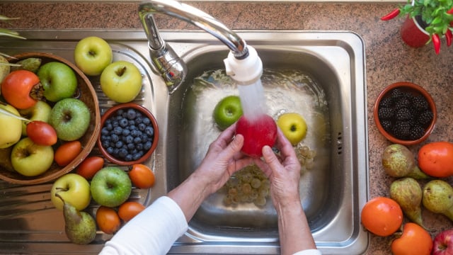 Esse tipo de fruta é número um para longevidade e "envelhecimento com qualidade": nutre o cérebro e combate a diabetes