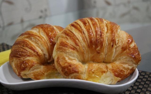 Croissant pode ser salgado ou doce (Créditos: TudoGostoso)