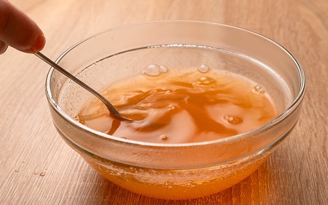 É verdade que ferver gelatina estraga toda a receita? Química confeiteira faz teste nas redes e mostra a verdade