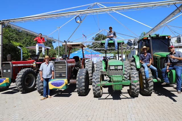 Evento celebra agricultores locais. (Foto: Prefeitura de Louveira)