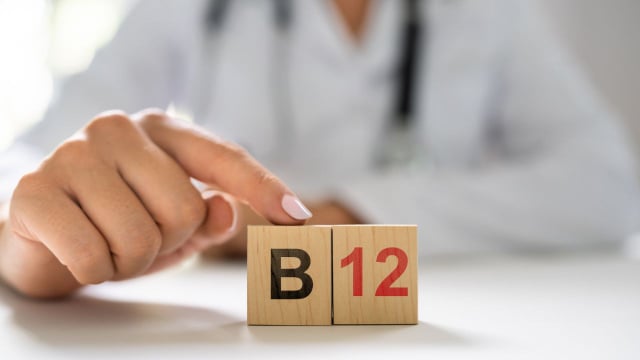 A vitamina B12 é indispensável para o bom funcionamento do cérebro e das células nervosas (Créditos: Shutterstock)