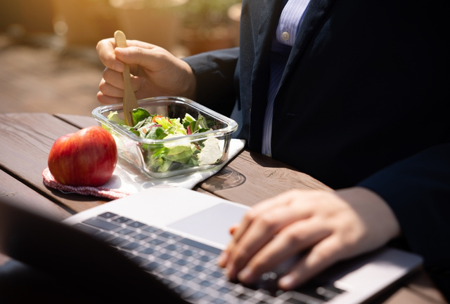 Kit prático para o trabalho com marmitas, mochila e muito mais