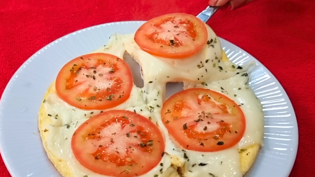 Receita de 5 minutos e 3 ingredientes para substituir o pão no lanche da tarde ou café da manhã