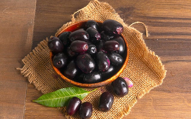 Não é chiclete, nem bala: alimento natural tem gosto de tutti-frutti e você consegue plantar no quintal com facilidade!