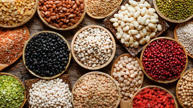 Veja por que você deve comer uma xícara de feijão ou de grão-de-bico diariamente: o que acontece com a saúde?