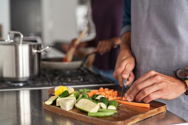 3 dicas IMPORTANTES para você cortar legumes da melhor forma sem se machucar