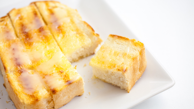 É uma ótima opção para deixar o café ou o lanche muito mais saboroso. (Créditos: Canva)