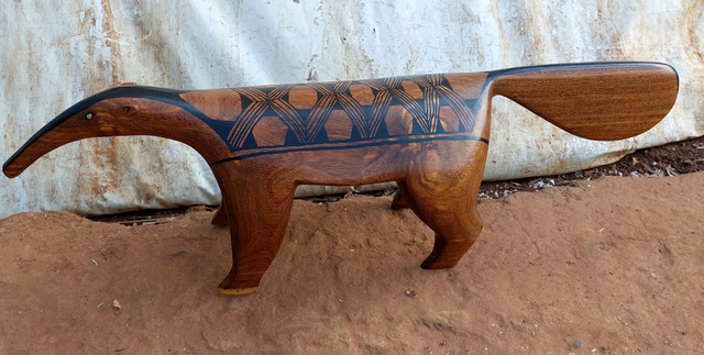 Esculturas de madeiras estarão presentes na feira de artes. (Foto: Divulgação)