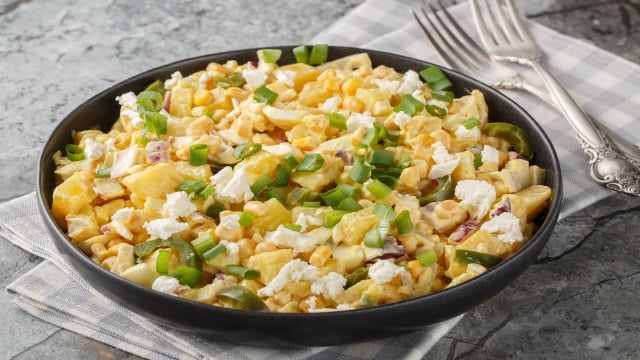 A melhor salada de batata que você vai comer tem apenas um segredo que a deixa melhor que de restaurante!