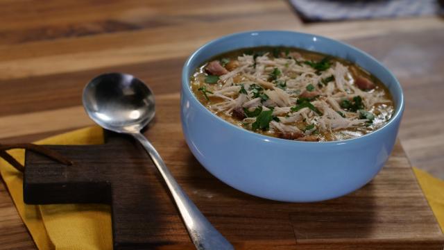 Esse caldo de kenga vai te conquistar! Veja como fazer essa receita quentinha e deliciosa