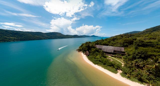 Visão superior do Saco do Mamanguá, um lugar belíssimo! (Crédito: Shutterstock)