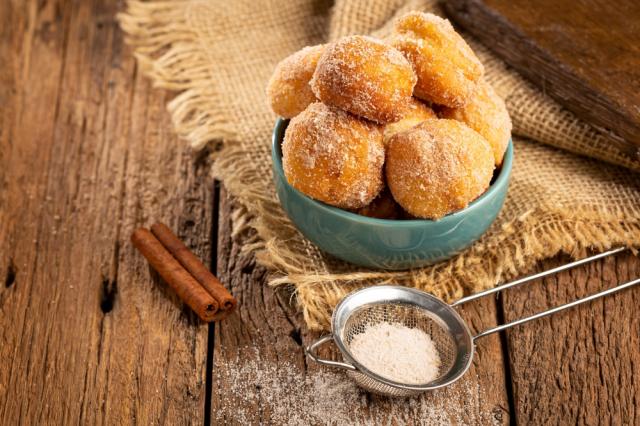 Bolinho de chuva tradicional. (créditos: Shutterstock)