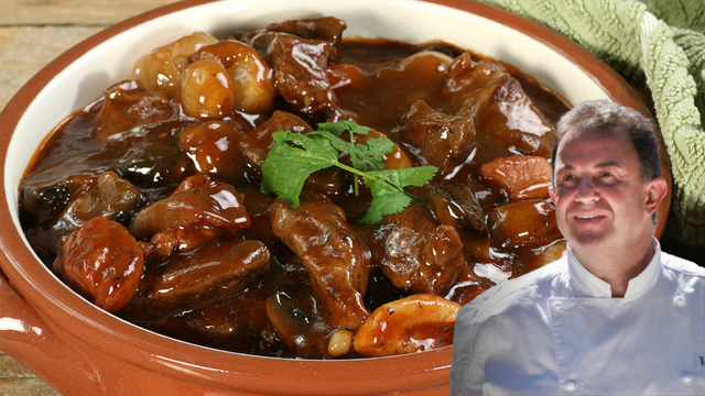 Chef Michelin revela o segredo do melhor ensopado de carne: o ingrediente simples no passo final que transforma o prato