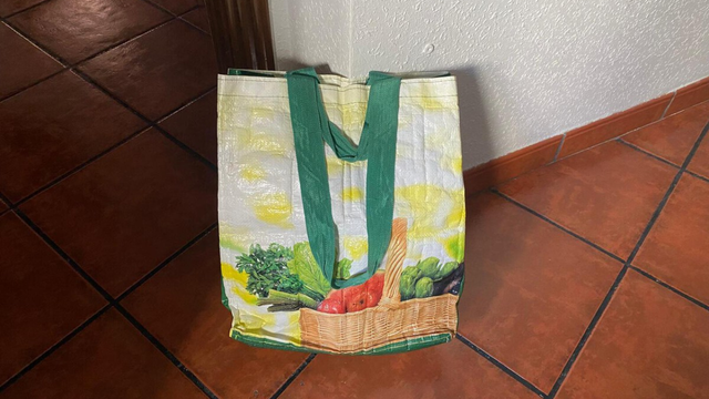 O porta-malas do seu carro é como uma despensa sem fundo: tudo o que queremos guardar vai lá