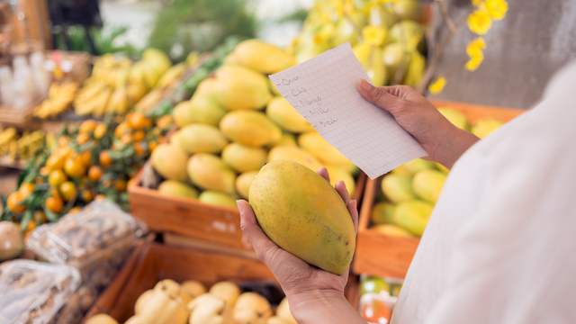 Psicólogos concordam: pessoas que anotam suas listas de compras no papel melhoram a concentração, explica o TudoGostoso