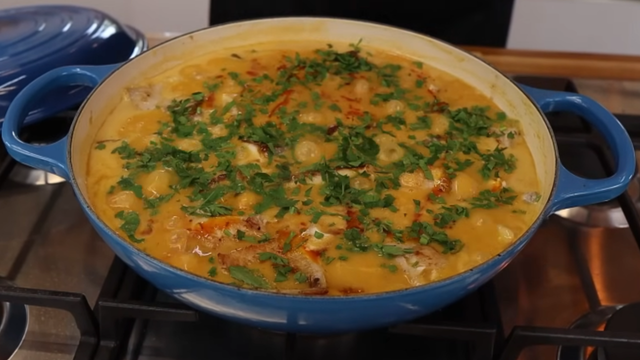 O resultado fica uma delícia. (Créditos: Receitas de Pai/ reprodução YouTube)