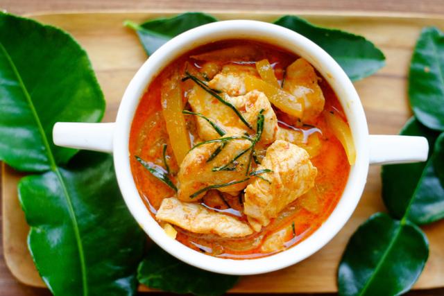 O mamão e o frango são ingredientes que combinam bem um com o outro! (Créditos: Shutterstock)