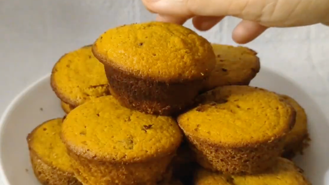 Muffin de cenoura com aveia: faço esse lanche leve que aprendi no TudoGostoso para os meus sobrinhos e eles amam