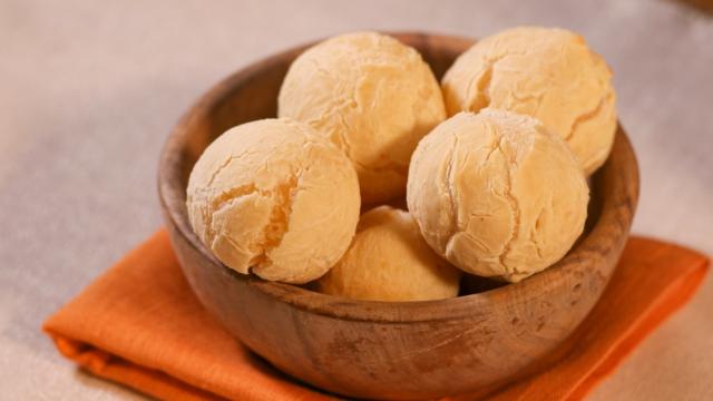 O polvilho azedo deixa o pão de queijo delicioso! (Créditos: Shutterstock)
