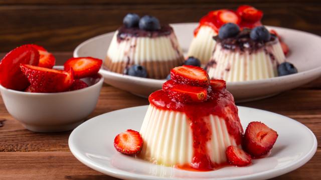 Como fazer panna cotta? Deliciosa sobremesa italiana é perfeita para as festas de fim de ano