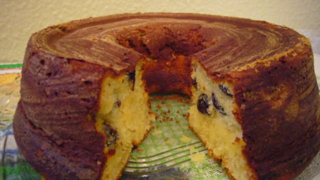 Bolo de passas. (créditos: TudoGostoso)