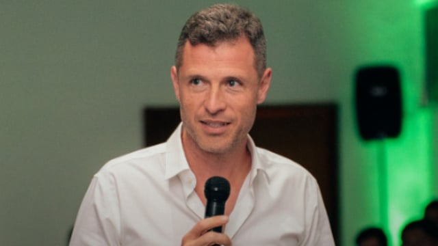 Ricardo segue expandindo seus negócios dentro e fora do Brasil (Créditos: Reprodução / Instagram @granja.faria)