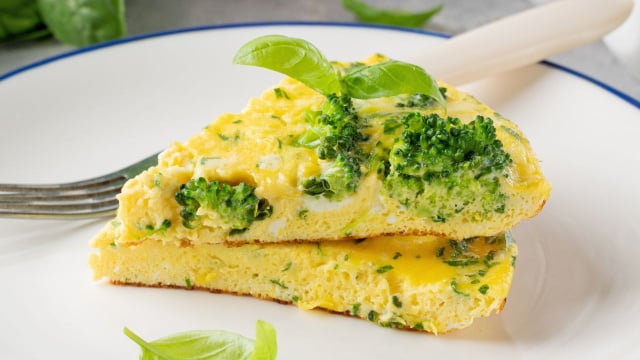 Torta de brócolis e couve-flor com queijo: veja ingredientes e modo de preparo (Créditos: Shutterstock)