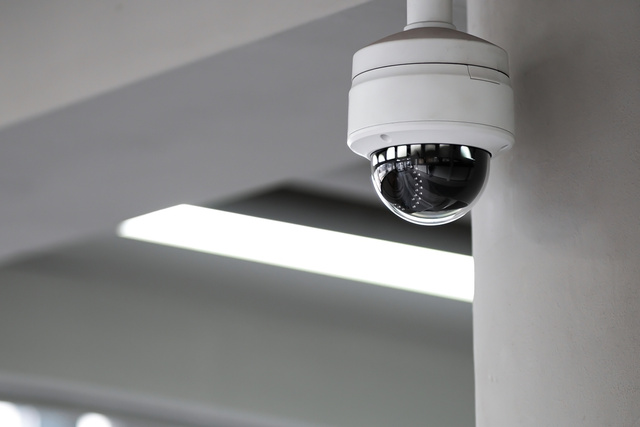 Comece o ano com a casa mais segura: câmeras de segurança inteligentes com 40% OFF