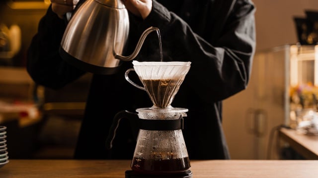 Esse é melhor tipo de material para coar o café sem perder o sabor, segundo baristas e o TudoGostoso