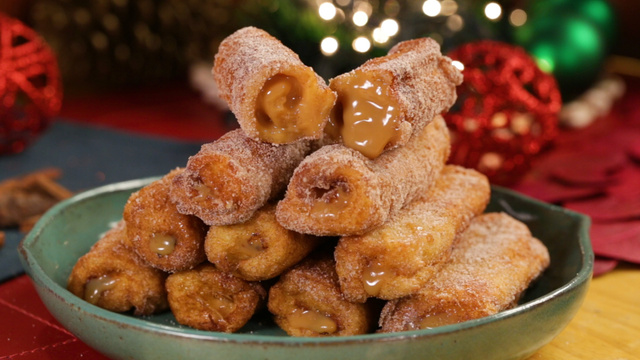 Churros de pão de forma na airfryer: receita perfeita para quem tem medo de fazer o preparo clássico!