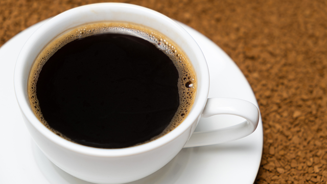 Seu café pode fazer mais do que dar energia: estudo aponta efeito da bebida na gordura corporal e nos músculos