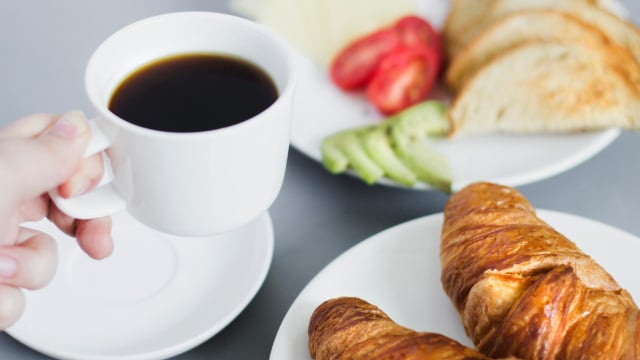 Tim Spector, especialista em microbiota: "O café da manhã pode cuidar da saúde intestinal e do bem-estar geral”