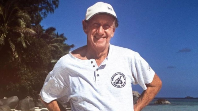 O homem que trocou uma fortuna bilionária por 16 mil árvores e transformou ilha deserta em paraíso ecológico