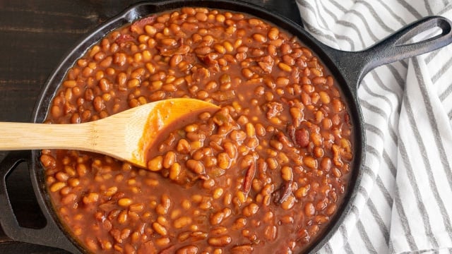 12 maneiras diferentes de temperar feijão e evitar que o prato fique sempre com o mesmo gosto