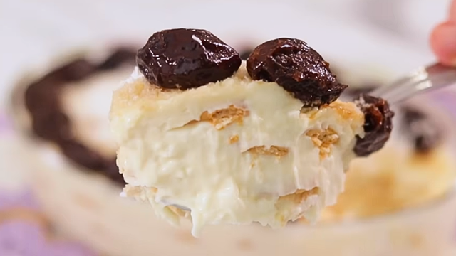 Esse pavê de manjar para o Natal é o melhor dos dois mundos: minha família deu nota 10 para a sobremesa