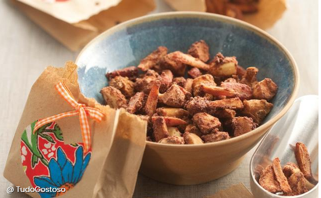 Castanhas crocantes deliciosas para beliscar entre as refeições. (créditos: TudoGostoso) 