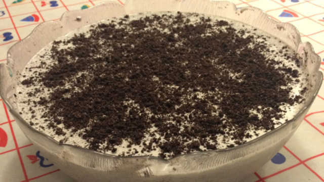 A mousse de Oreo é ideal para inovar no recheio de ovo de Páscoa (Créditos: TudoGostoso/Elisa)