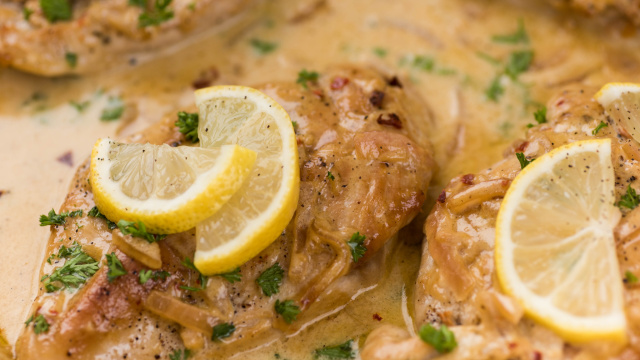 Marta Verona, chef e nutricionista, sobre os peitos de frango: "O truque para ficarem mais saborosos é adicionar 500 ml de leite evaporado"