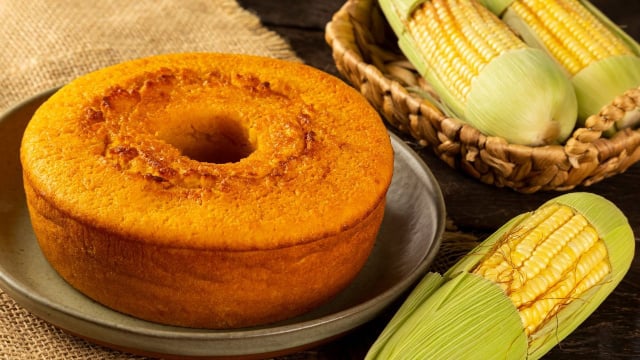 Nem farinha de trigo, nem amido de milho: aqui está como fazer o verdadeiro bolo de pamonha para Festa Junina
