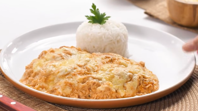 Esse gratinado de frango cremoso salva seu almoço: receita prática, suculenta e perfeita para qualquer dia corrido
