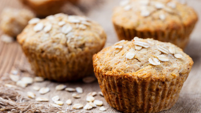 Muffins de aveia e maçã na frigideira: uma receita simples, nutritiva e sem forno