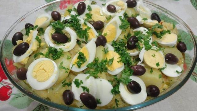 Esse autêntico bacalhau que aprendi com a minha avó portuguesa é o prato mais especial de todos!