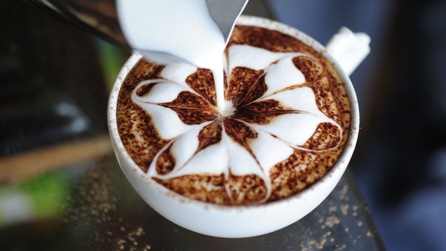 Como decorar a espuma do café? Os melhores itens para que você deixe sua bebida mais bonita como um verdadeiro barista