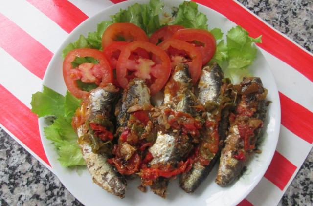 Sardinha na panela de pressão: jeito fácil de fazer peixe com muito sabor sem esforço na cozinha!