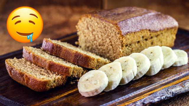 Esse é o bolo de banana fit mais delicioso que você vai provar na vida!