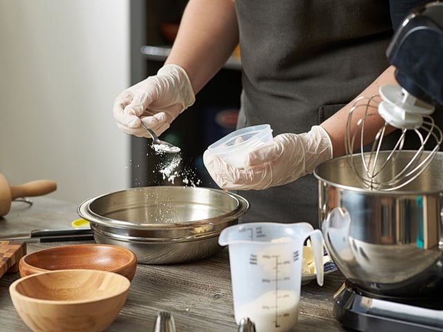 Laura Marise, cientista: "Fermento para bolo não é tudo igual e entender a diferença vai mudar a forma como você cozinha"