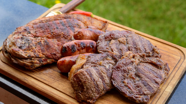 A ciência por trás do churrasco perfeito: os segredos para deixar a carne macia e cheia de sabor