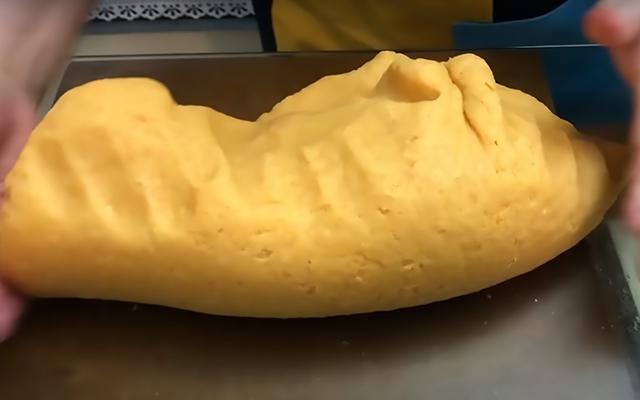 Já fiz várias vezes e essa receita de massa para salgados é um tesouro para o seu lanche
