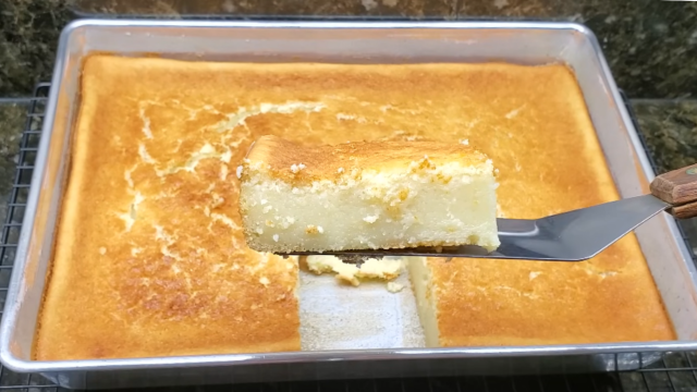 Essa caçarola mineira é a sobremesa favorita da minha mãe e eu vou te ensinar a como preparar
